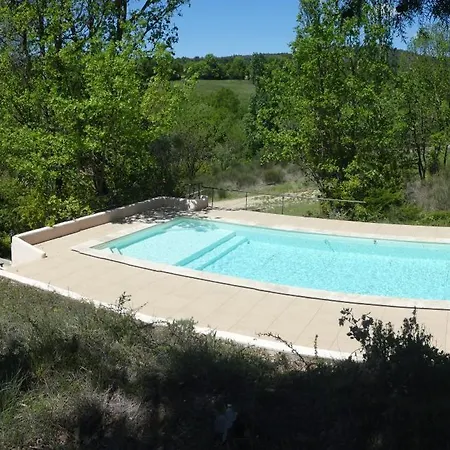 Holiday home Le Pre De La Chaumette Pierrevert