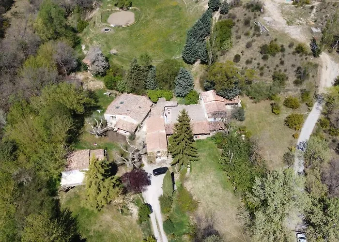 Le Pre De La Chaumette