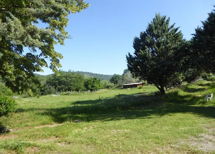 Le Pre De La Chaumette Pierrevert