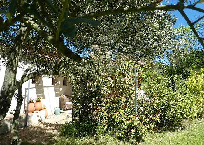Le Pre De La Chaumette Pierrevert